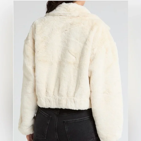BB Dakota by Steve Madden Faux Fur Bomber. NWT. L. - Picture 5 of 10